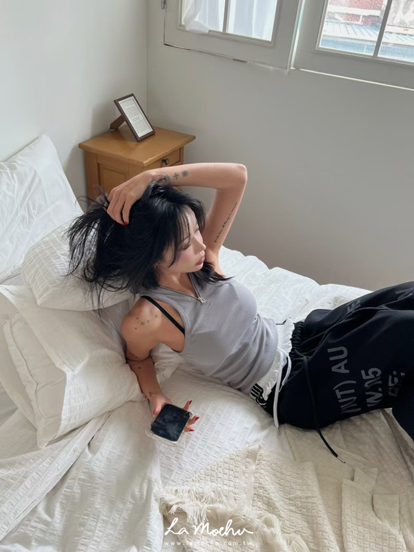 廢土風拉鍊削肩背心(闆娘清單)
